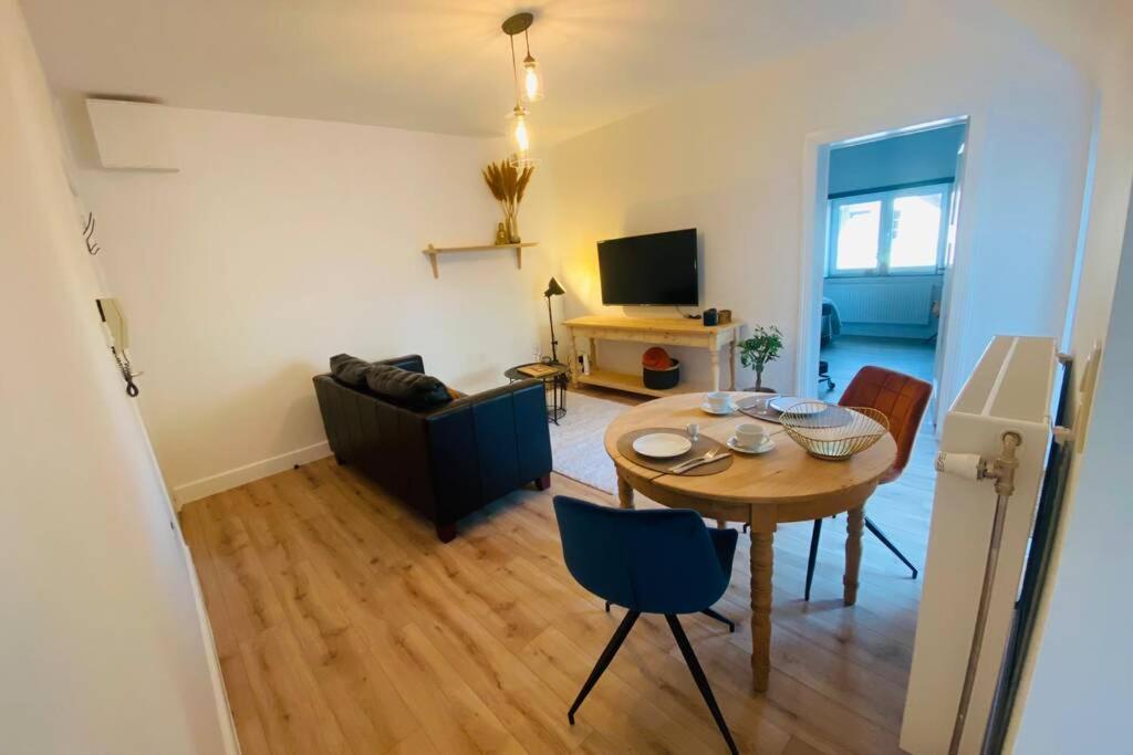 Recently Renovated Appartement 150M From The Beach Де Хаан Екстериор снимка